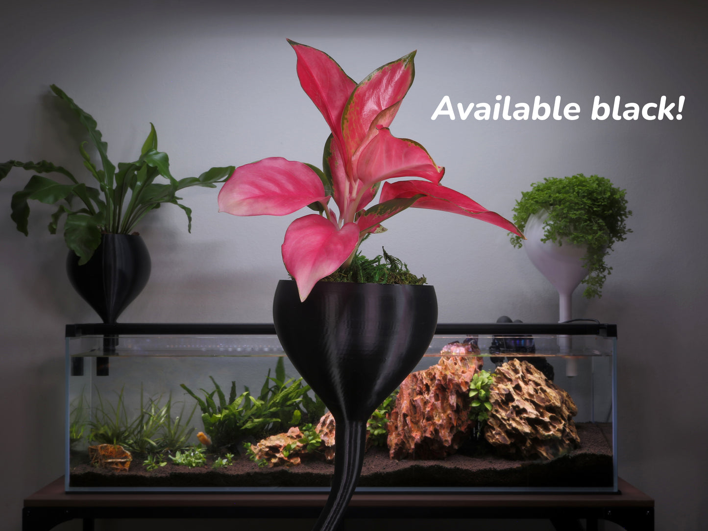 Compact Aquarium-Mounted Planter – Self-Watering Design