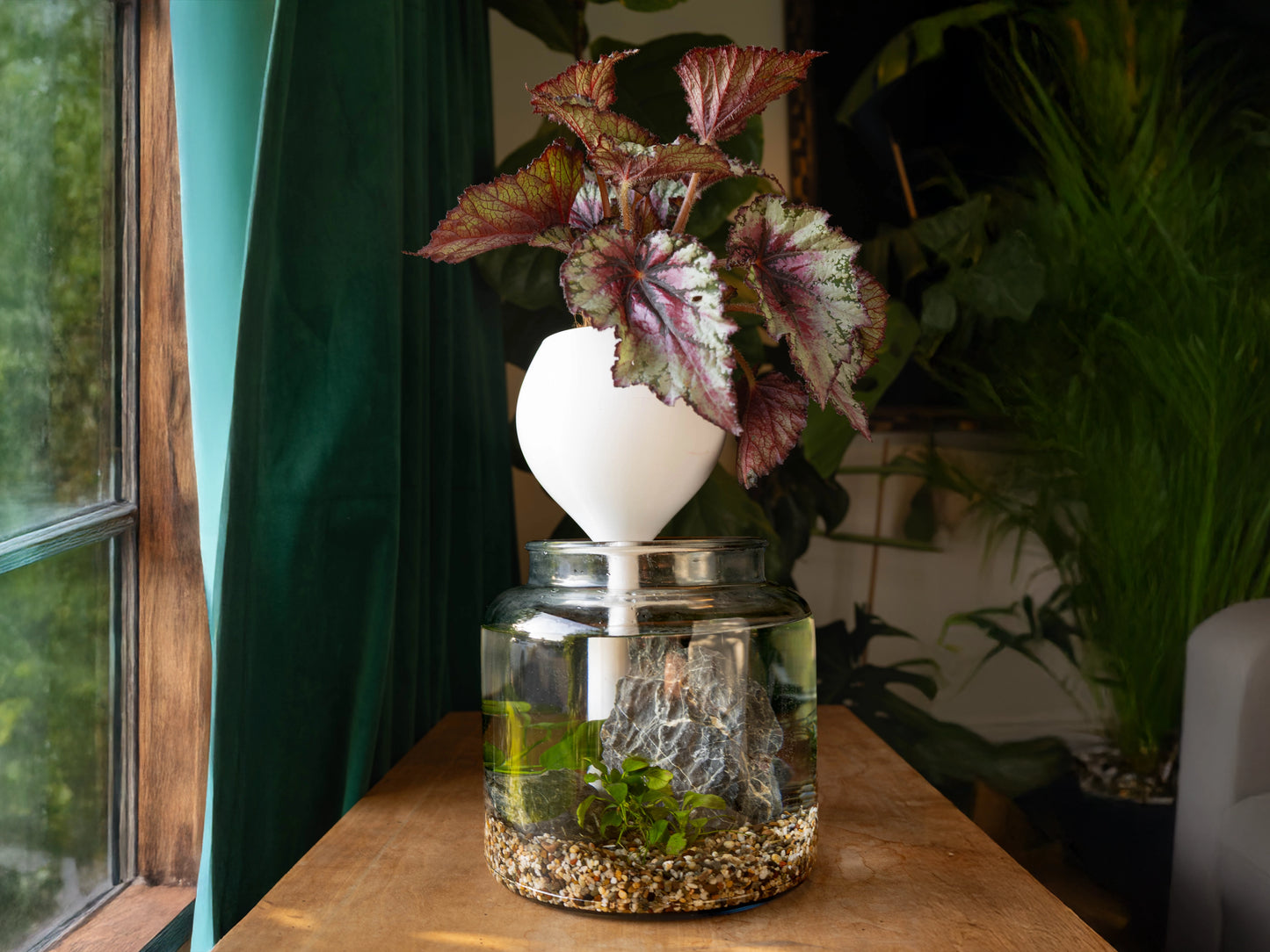Large freestanding wicking pot with drop-in design for modern houseplant displays
